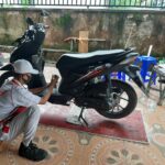 Pekerjaan servis yang dilakukan adalah paket servis lengkap, servis ringan dan ganti oli