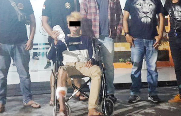 >> DT alias Bintang.