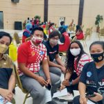 >> Sebagian atlet Pelatda PON yang menjalani program vaksinasi.