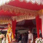 >> Walikota saat bertindak sebagai inspektur upacara peringatan HUT Kotamobagu.