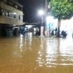 >> Banjir yang terjadi di Pusat Kota Bitung beberapa waktu lalu.(ist)