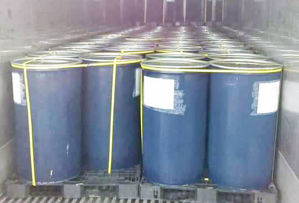 >> Produk air kelapa milik PT. Sasa Inti.