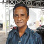 >> Helmut Hontong, semasa hidup.