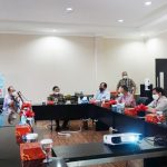 >> Suasana pertemuan antara jajaran manajemen PLN Suluttenggo dan personil Kejati Sulut, Jumat (11/6).