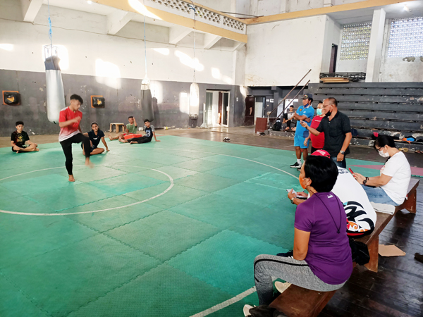 >> Suasana Tes Kecepatan dan Daya Tahan bagi atlet Pelatda PON Cabor Pencak Silat, Kempo dan Tinju.