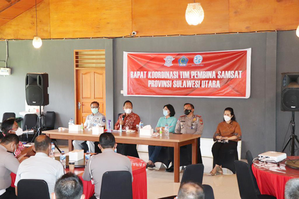 Rakor Tim Pembina Samsat Sulawesi Utara yang digelar pada Rabu (10/9).