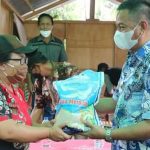 Penyerahan Bantuan Untuk Korban Banjir di Molobog Timur.